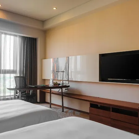 Holiday Inn Shanghai Hongqiao By Ihg - Near By Hongqiao Airport & Necc Exterior photo