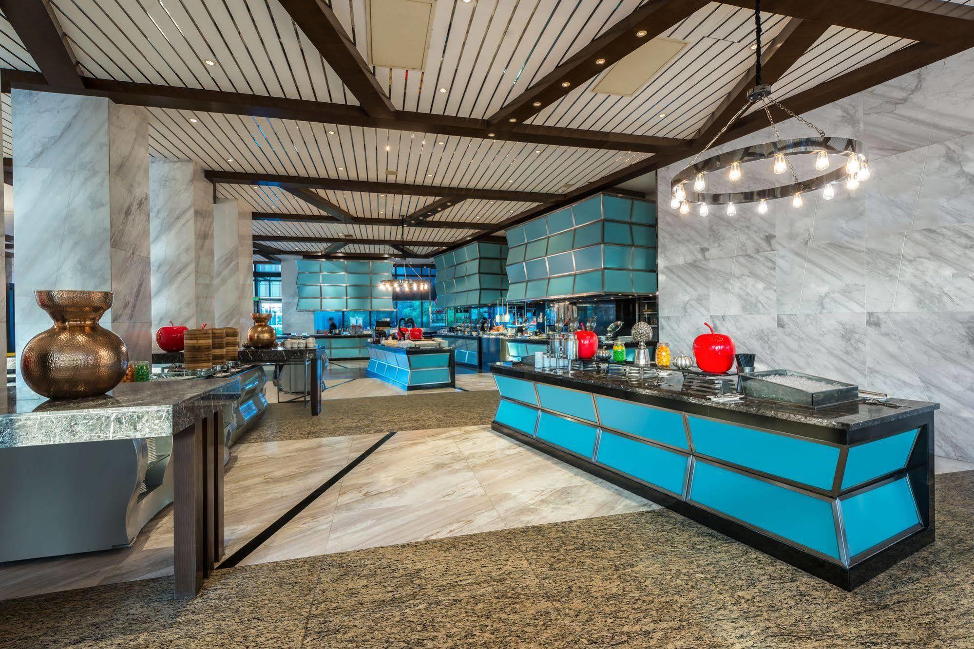 Hotel Hongqiao By Ihg